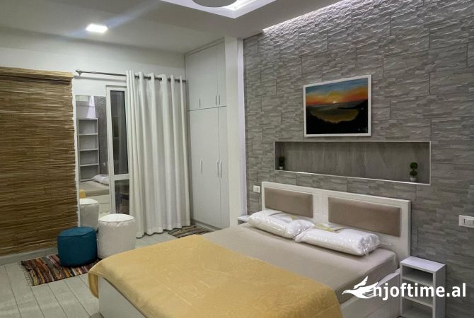 Shtepi me qera 1+1 ne Tirane - 650 Euro