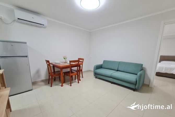 Shtepi me qera 1+1 ne Tirane - 45,000 Leke