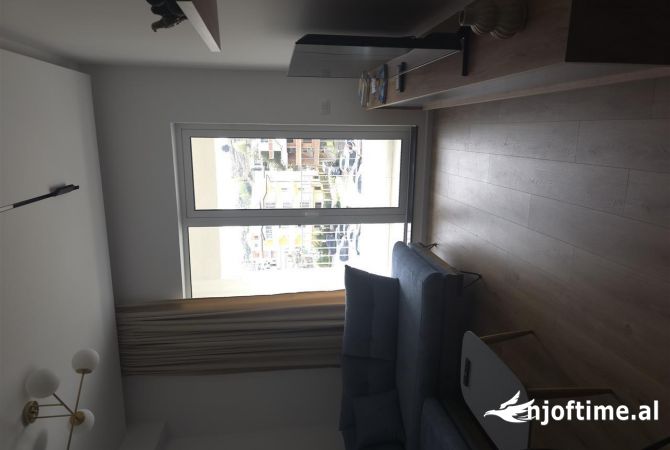 Shtepi me qera Apartament ne Tirane, 1+1, Mobilimi E mobiluar, Pagesa 450  Euro.