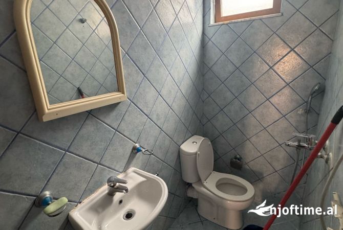 Shtepi me qera 1+1 ne Tirane - 26,000 Leke