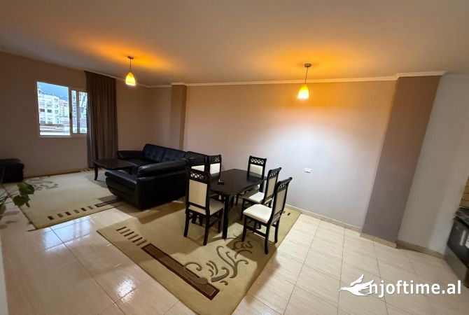 Shtepi me qera 2+1 ne Tirane - 50,000 Leke