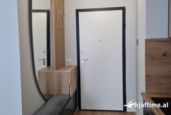 Shtepi me qera Apartament ne Tirane, 1+1, Mobilimi E mobiluar, Pagesa 600  Euro.