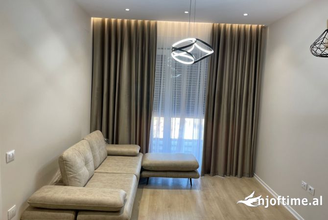 Shtepi me qera 1+1 ne Tirane - 550 Euro