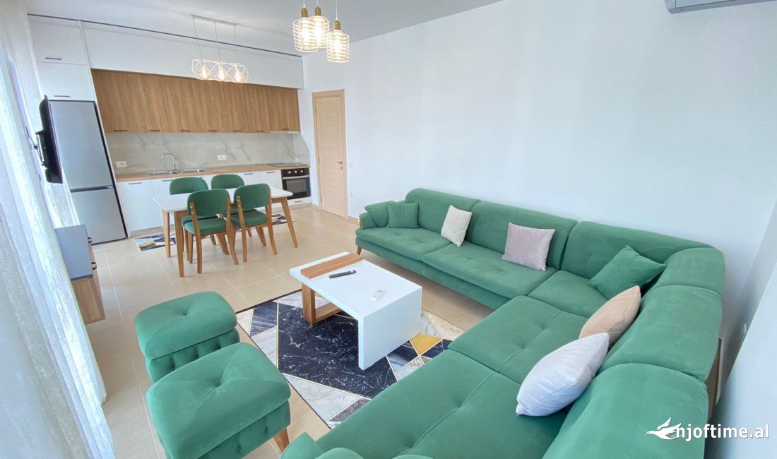 Shtepi me qera Apartament ne Tirane, 1+1, Mobilimi E mobiluar, Pagesa 550  Euro.