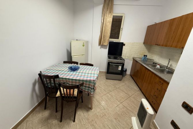 Shtepi me qera 1+1 ne Tirane - 250 Euro