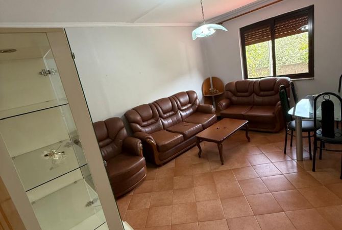 Shtepi ne shitje 2+1 ne Tirane - 115,000 Euro