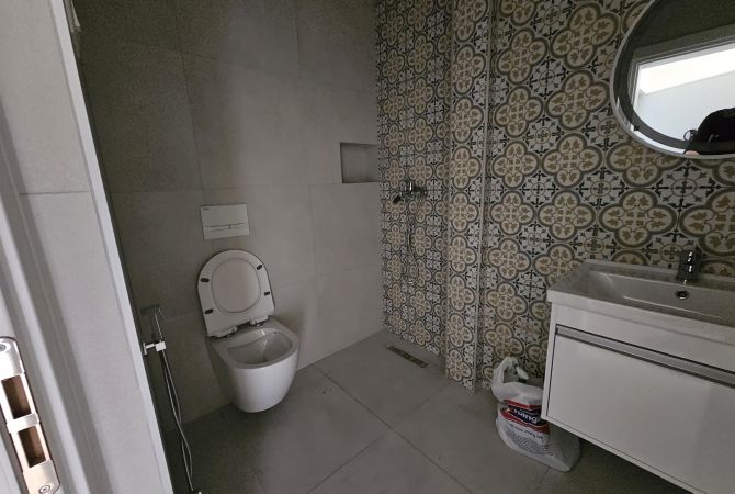Shtepi ne shitje 1+1 ne Tirane - 124,000 Euro