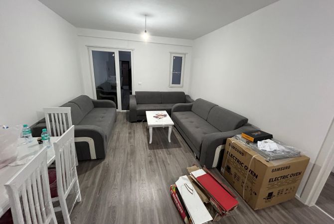 Shtepi me qera 1+1 ne Tirane - 400 Euro