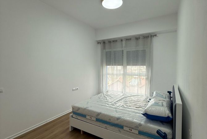 Shtepi me qera Apartament ne Tirane, 1+1, Mobilimi E mobiluar, Pagesa 400  Euro.
