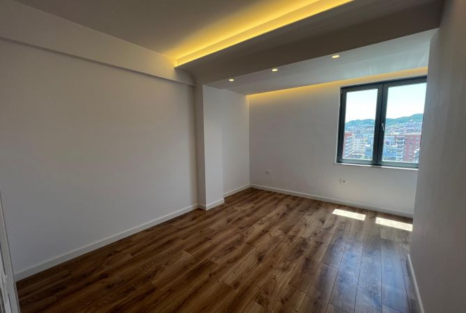 Shtepi ne shitje Apartament ne Tirane, 2+1, Mobilimi Bosh, pa mobiluar, Pagesa 212,000  Euro.