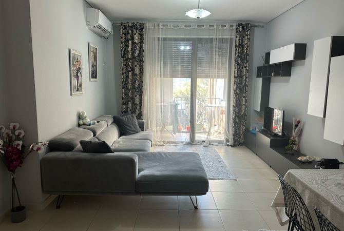 Shtepi me qera Apartament ne Tirane, 1+1, Mobilimi E mobiluar, Pagesa 500  Euro.