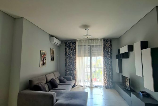 Shtepi me qera 1+1 ne Tirane - 500 Euro