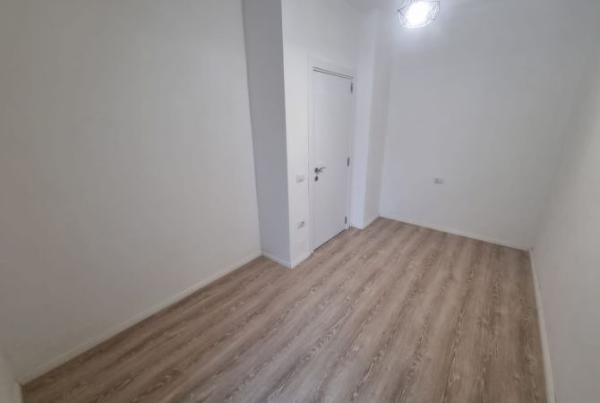 Shtepi me qera Apartament ne Tirane, 2+1, Mobilimi E mobiluar, Pagesa 60,000  Leke.