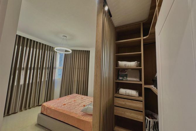 Shtepi me qera Apartament ne Tirane, 1+1, Mobilimi E mobiluar, Pagesa 500  Euro.