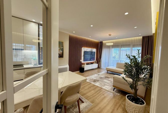 Shtepi ne shitje Apartament ne Tirane, 2+1, Mobilimi E mobiluar, Pagesa 253,000  Euro.