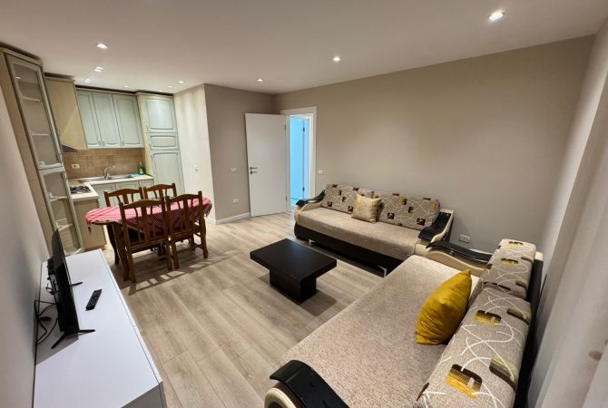 Shtepi me qera 1+1 ne Tirane - 500 Euro