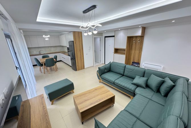 Shtepi me qera 2+1 ne Tirane - 1,000 Euro