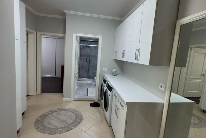 Casa in affitto 2+1 a Tirana - 1,000 Euro