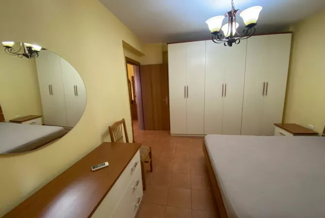 Shtepi me qera 1+1 ne Tirane - 550 Euro