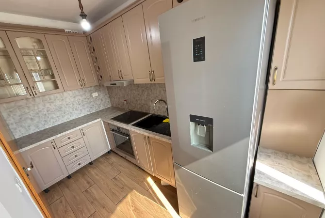 Shtepi me qera 2+1 ne Tirane - 600 Euro