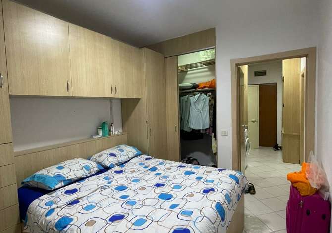 Shtepi ne shitje Apartament ne Tirane, 1+1, Mobilimi E mobiluar, Pagesa 95,000  Euro.