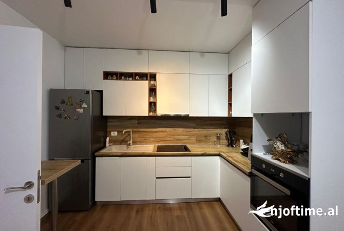 Shtepi ne shitje 1+1 ne Tirane - 120,000 Euro