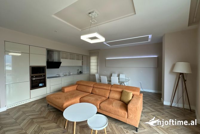 Apartament 2+1+2 për qira pranë Liqenit të Thatë. 