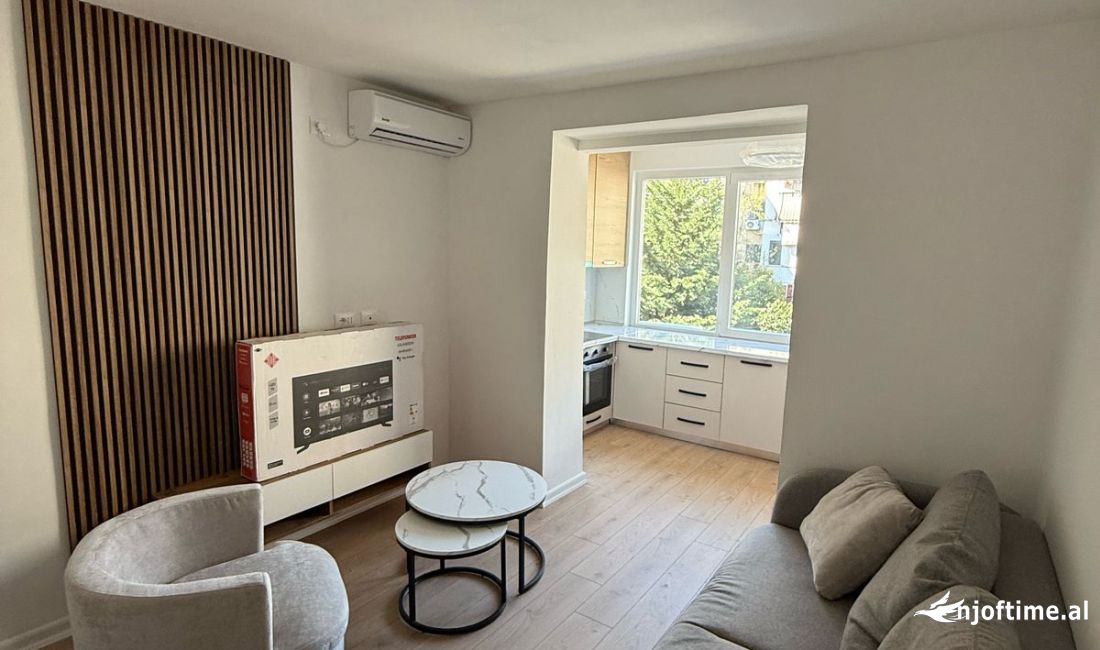 Shtepi me qera Apartament ne Tirane, 1+1, Mobilimi E mobiluar, Pagesa 600  Euro.