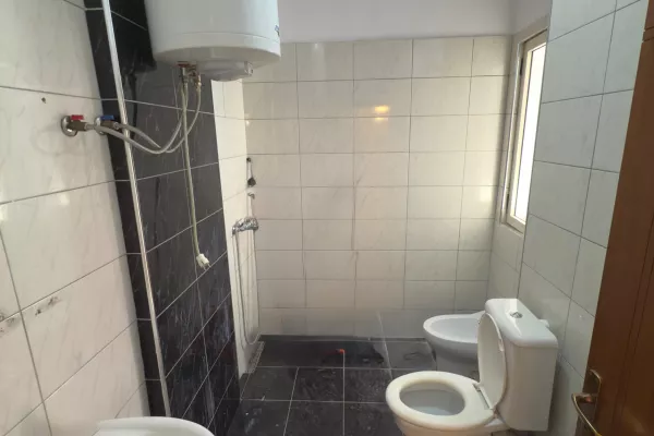 Shtepi ne shitje 3+1 ne Tirane - 175,000 Euro