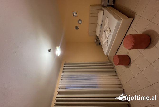 Shtepi me qera Apartament ne Tirane, 1+1, Mobilimi E mobiluar, Pagesa 55,000  Leke.