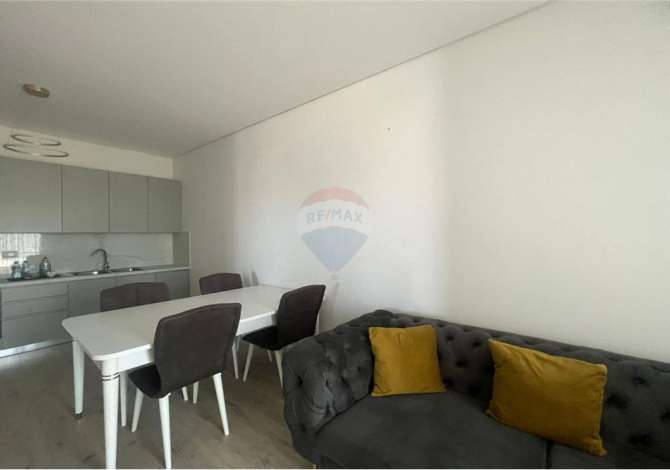 Shtepi me qera 3+1 ne Tirane - 650 Euro