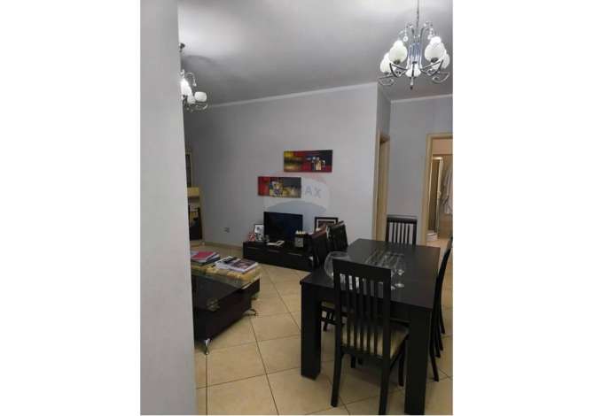 Shtepi me qera 2+1 ne Tirane - 600 Euro