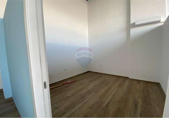 Ambient biznesi me qera 1+1 ne Tirane - 500 Euro