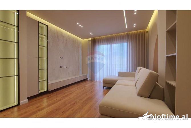 Shtepi me qera 1+1 ne Tirane - 700 Euro