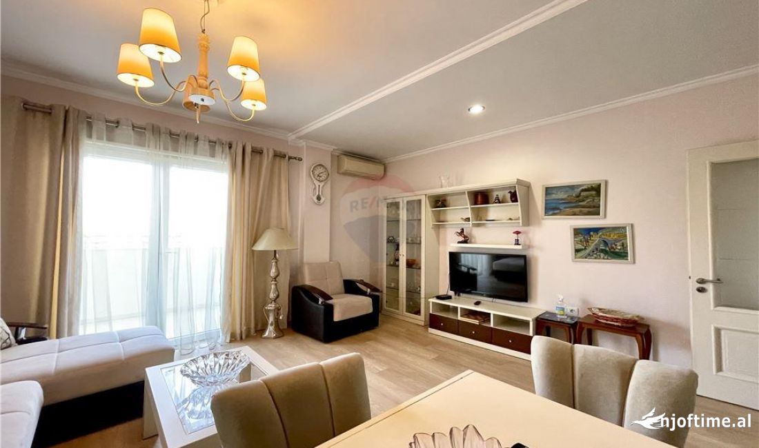 Shtepi me qera Apartament ne Tirane, 1+1, Mobilimi E mobiluar, Pagesa 600  Euro.