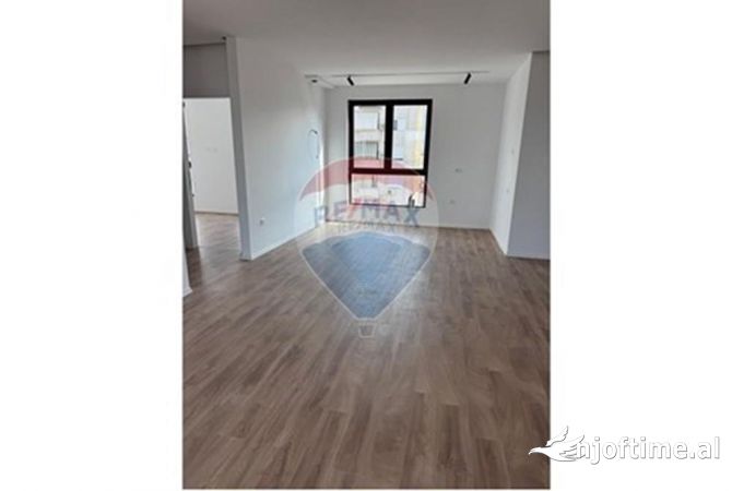 Shtepi ne shitje 2+1 ne Tirane - 310,000 Euro