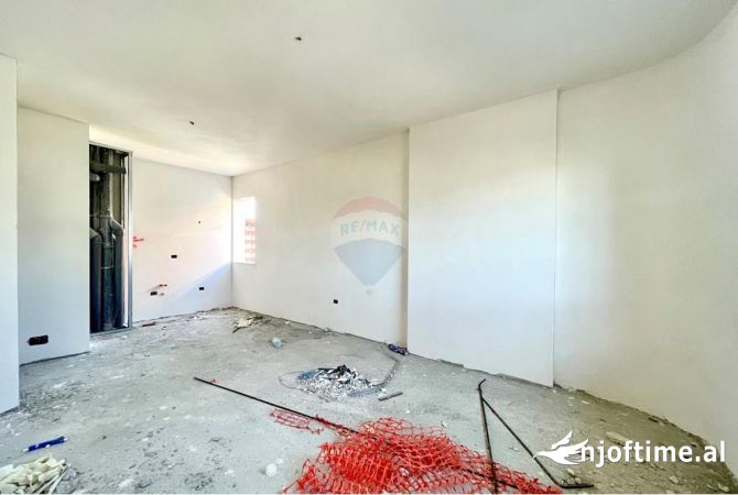 Shtepi ne shitje 1+1 ne Tirane - 175,000 Euro