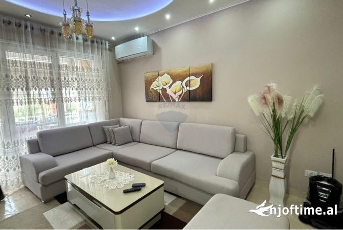 Shtepi me qera 2+1 ne Tirane - 550 Euro
