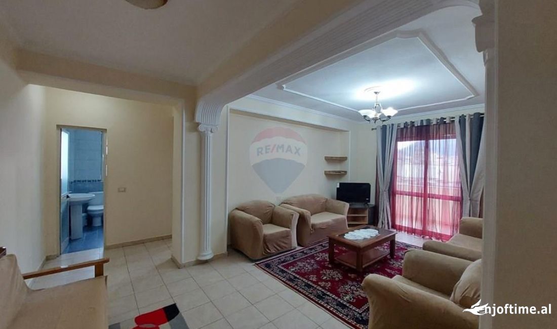 Shtepi me qera Apartament ne Tirane, 2+1, Mobilimi E mobiluar, Pagesa 60,000  Leke.