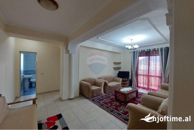 Shtepi me qera 2+1 ne Tirane - 60,000 Leke