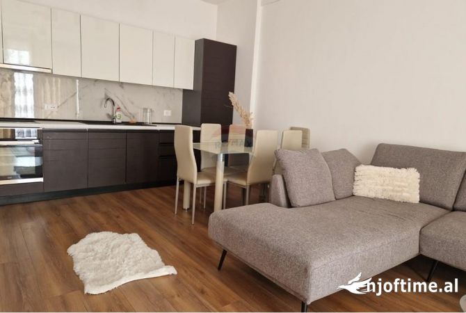 Shtepi me qera 1+1 ne Tirane - 550 Euro