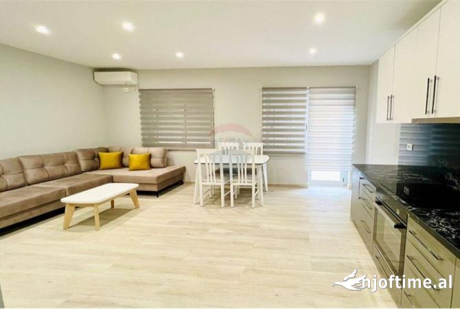 Shtepi me qera 2+1 ne Tirane - 650 Euro