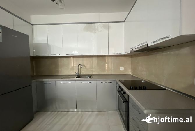 Shtepi me qera 1+1 ne Tirane - 650 Euro