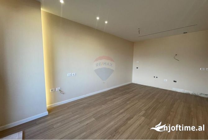 Shtepi ne shitje 2+1 ne Tirane - 165,000 Euro