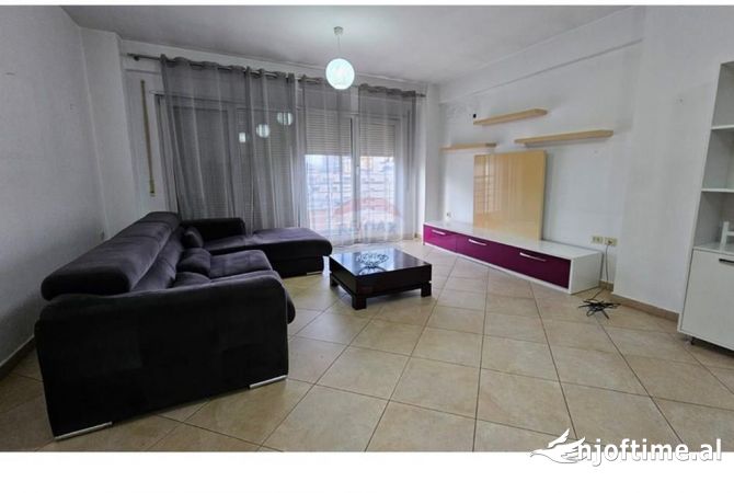 Shtepi me qera 2+1 ne Tirane - 600 Euro