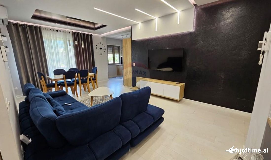 Shtepi me qera Apartament ne Tirane, 2+1, Mobilimi E mobiluar, Pagesa 600  Euro.