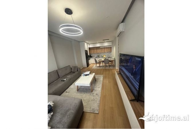 Shtepi ne shitje 2+1 ne Tirane - 155,000 Euro
