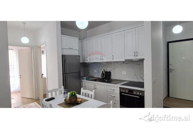 Shtepi me qera 2+1 ne Tirane - 550 Euro