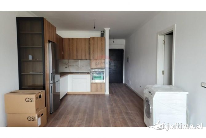 Shtepi me qera 1+1 ne Tirane - 700 Euro