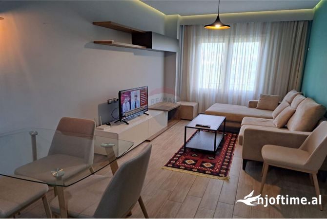 Shtepi me qera 2+1 ne Tirane - 500 Euro